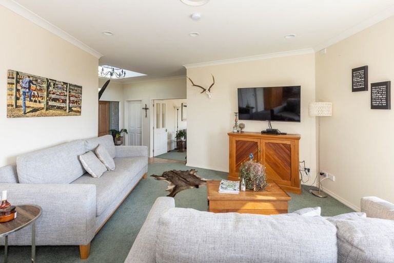 Photo of property in 87 Hill Road, Bay View, Napier, 4182