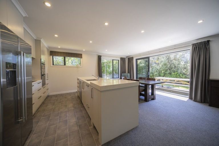 Photo of property in 60 Lawson Burrows Crescent, Te Anau, 9600