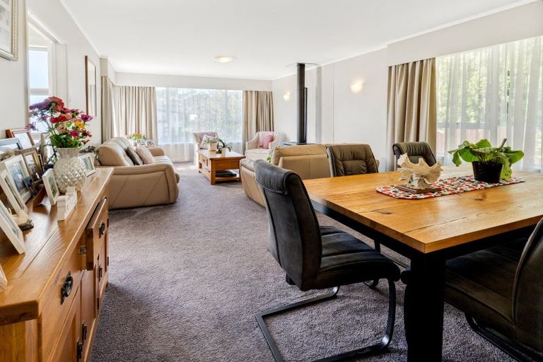 Photo of property in 22 Jandell Crescent, Bucklands Beach, Auckland, 2014