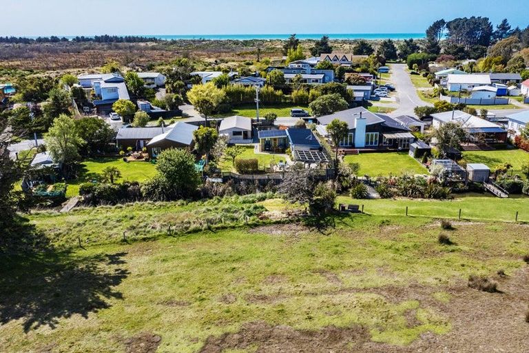 Photo of property in 81 Dunns Avenue, The Pines Beach, 7630