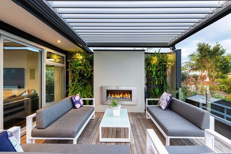 Photo of property in 19a Hyde Road, Rothesay Bay, Auckland, 0630