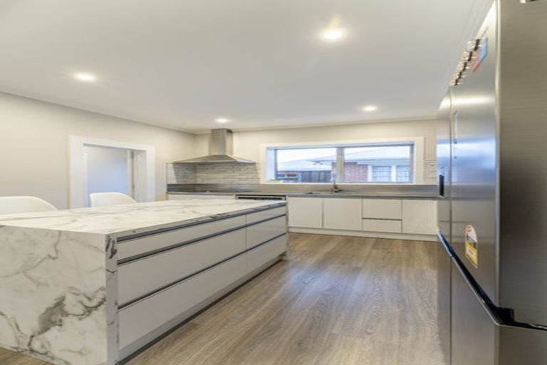 Photo of property in 8 Lisava Avenue, Seaview, Timaru, 7910