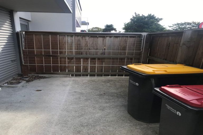 Photo of property in 463 Barbadoes Street, Edgeware, Christchurch, 8013