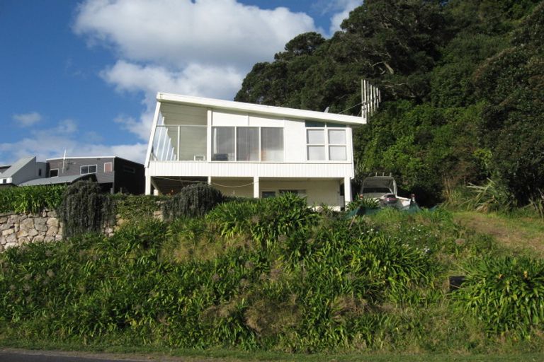 Photo of property in 106 Paku Drive, Tairua, 3508
