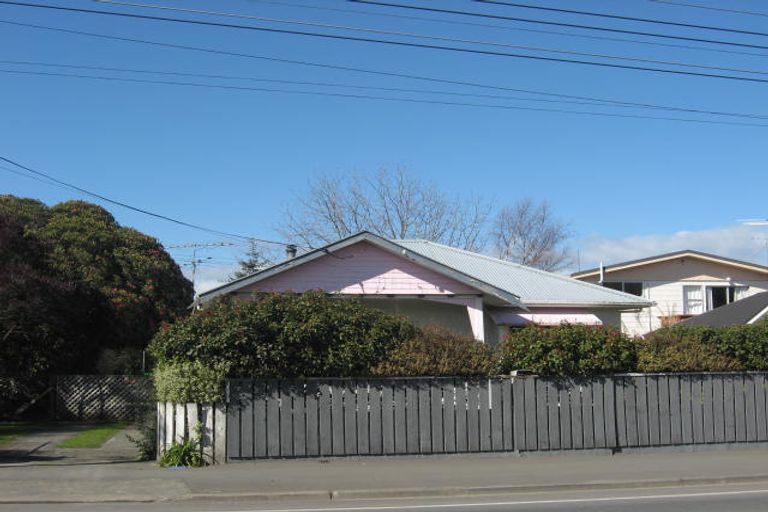 Photo of property in 200 High Street North, Carterton, 5713