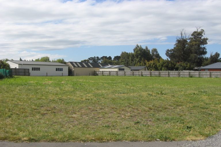 Photo of property in 5 Haydon Place, Amberley, 7410