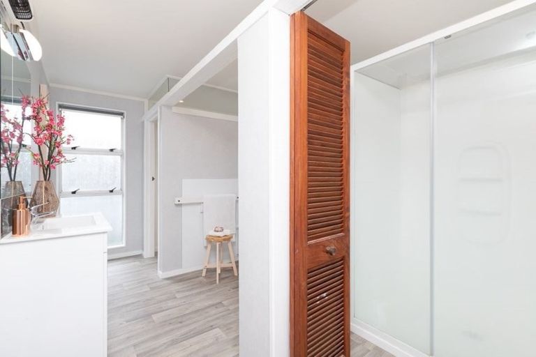 Photo of property in 56 Cambridge Road, Hillcrest, Hamilton, 3216