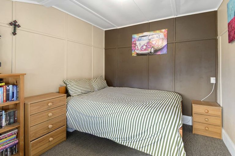 Photo of property in 18 Halkett Street, Darfield, 7510