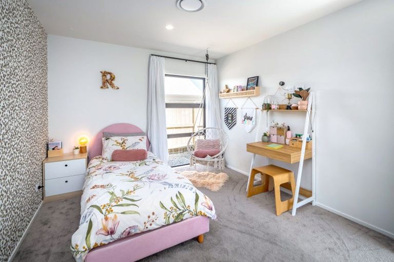 Photo of property in 22 Wycliffe Place, Solway, Masterton, 5810