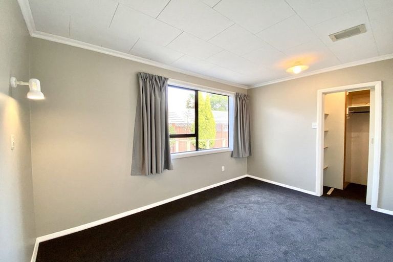 Photo of property in 6 York Avenue, Heretaunga, Upper Hutt, 5018