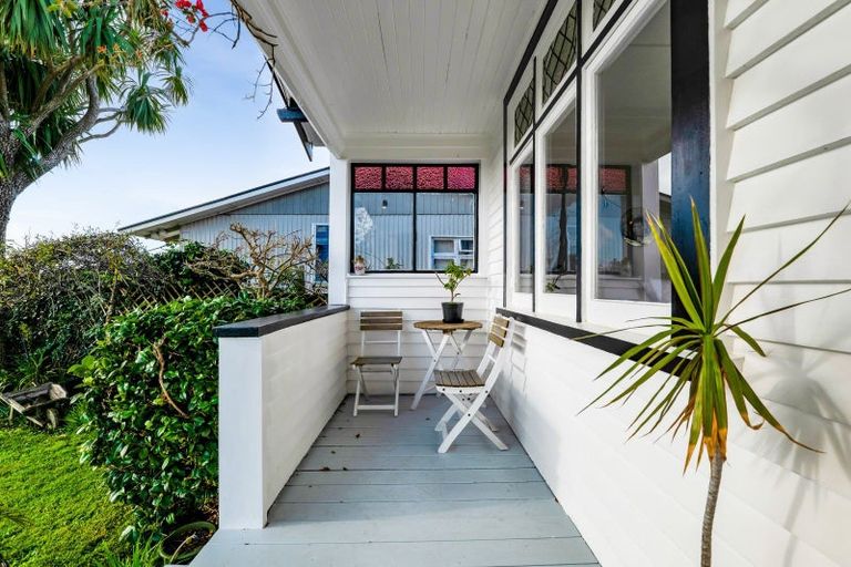 Photo of property in 19 Gaine Street, New Plymouth, 4310