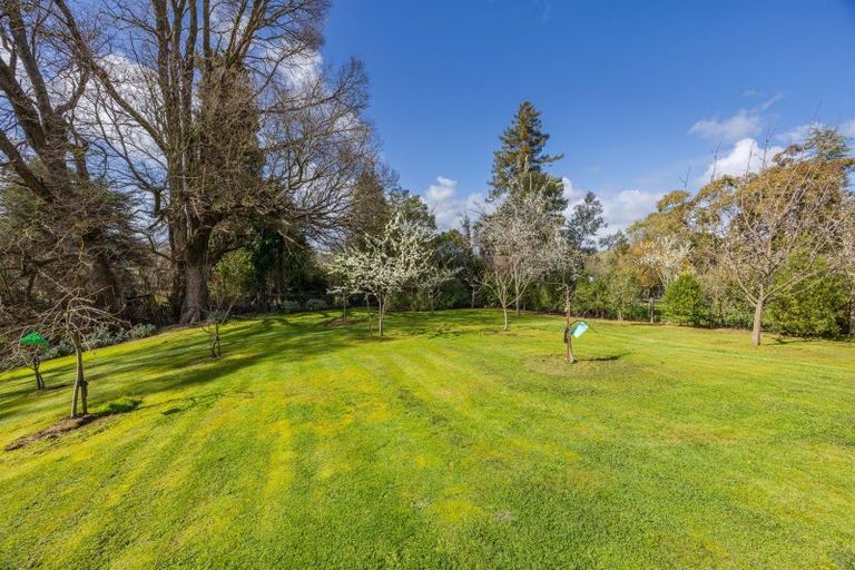 Photo of property in 21 Abbotsford Road, Waipawa, 4210