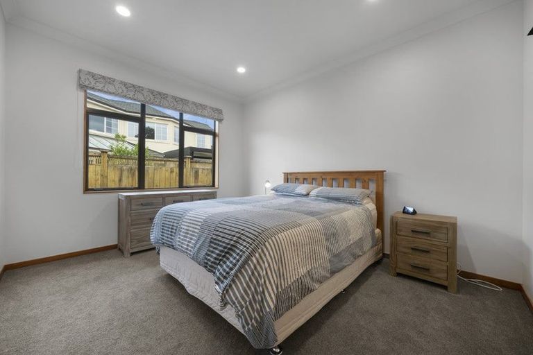 Photo of property in 2 Heritage Place, Terrace End, Palmerston North, 4410