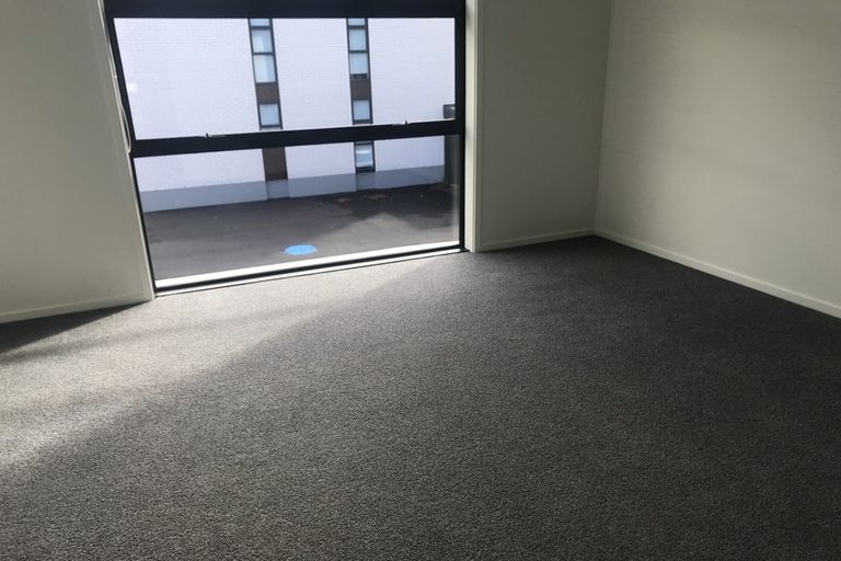 Photo of property in 1/36 Seventh Avenue, Tauranga, 3110