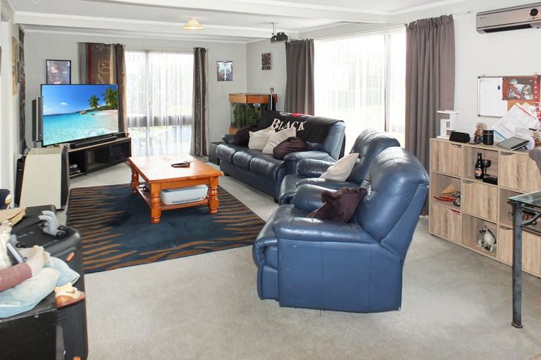 Photo of property in 18a Roore Street, Foxton Beach, Foxton, 4815