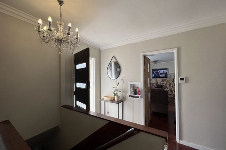 Photo of property in 43 Halver Road, Hillpark, Auckland, 2102