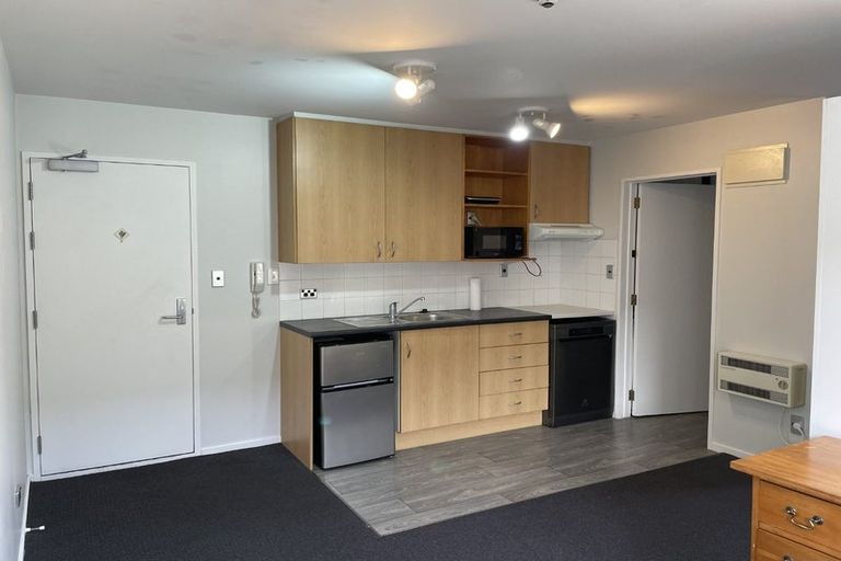 Photo of property in 4/169 Fitzgerald Avenue, Christchurch Central, Christchurch, 8011