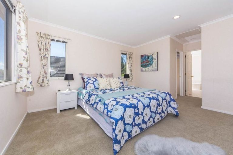 Photo of property in 54b Santa Ana Drive, Dannemora, Auckland, 2016
