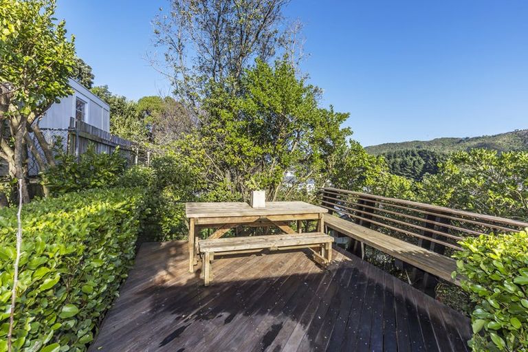 Photo of property in 8 Chatham Street, Berhampore, Wellington, 6023