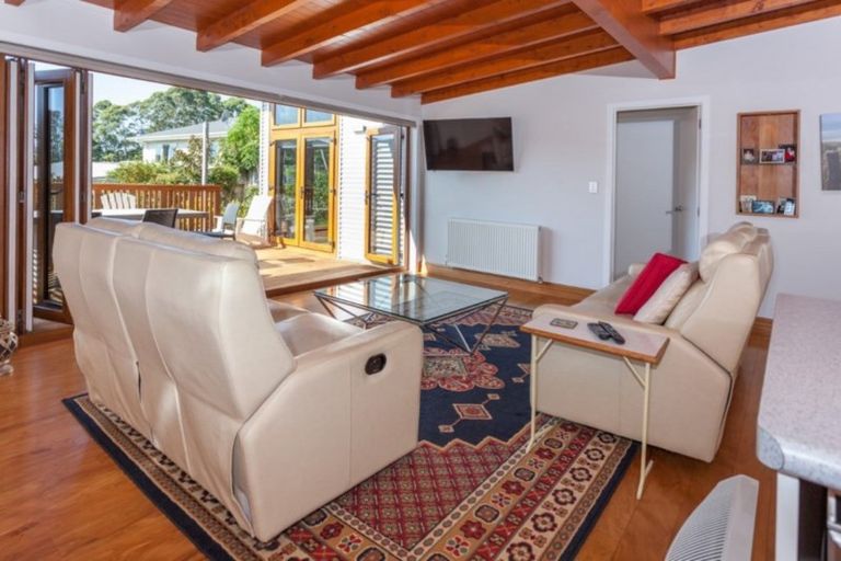 Photo of property in 109 Te Tutu Street, Whangamata, 3691