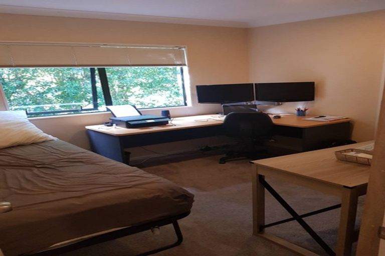 Photo of property in 28 Langana Avenue, Browns Bay, Auckland, 0630