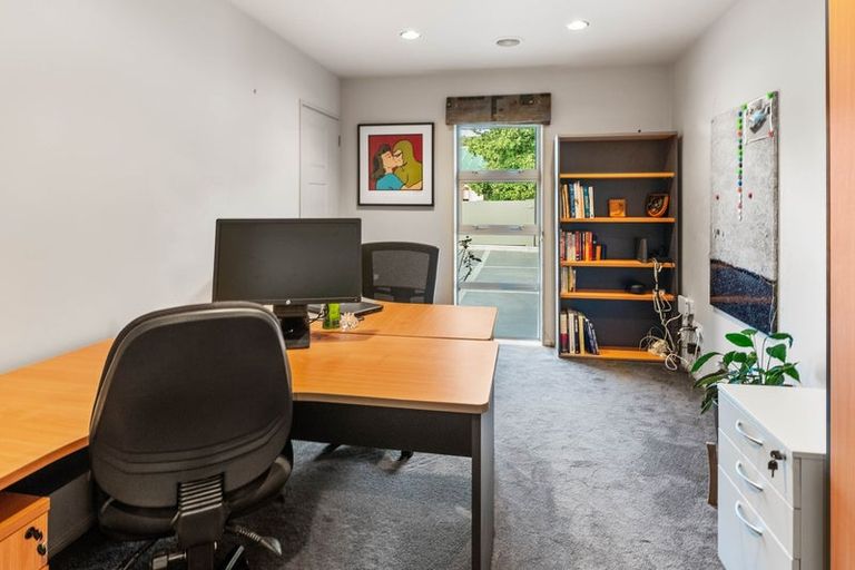 Photo of property in 158 Raumati Road, Raumati Beach, Paraparaumu, 5032