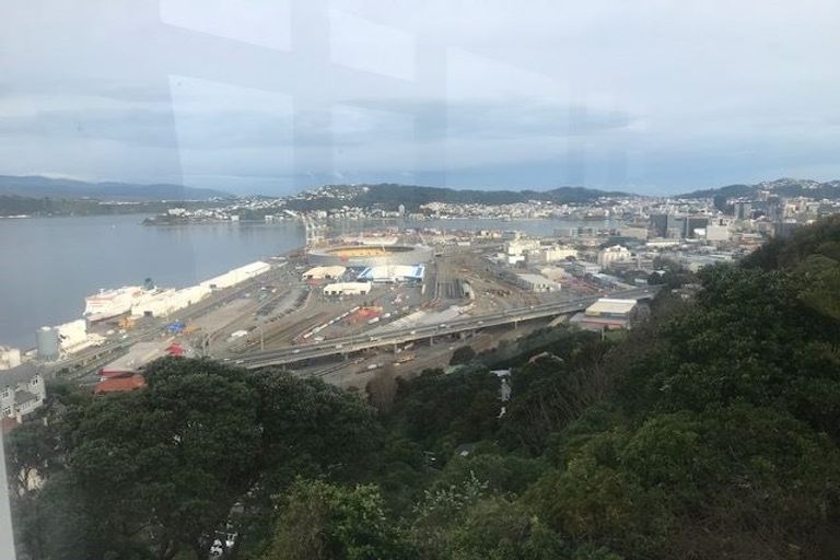 Photo of property in 12 Anne Street, Wadestown, Wellington, 6012