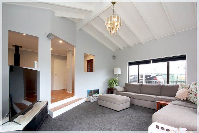 Photo of property in 20 Aru Street, Tangimoana, 4822