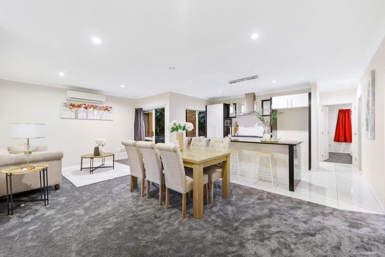 Photo of property in 1 Stamford Crescent, Flat Bush, Auckland, 2019