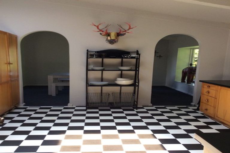 Photo of property in 35 Tremaine Avenue, Two Mile Bay, Taupo, 3330