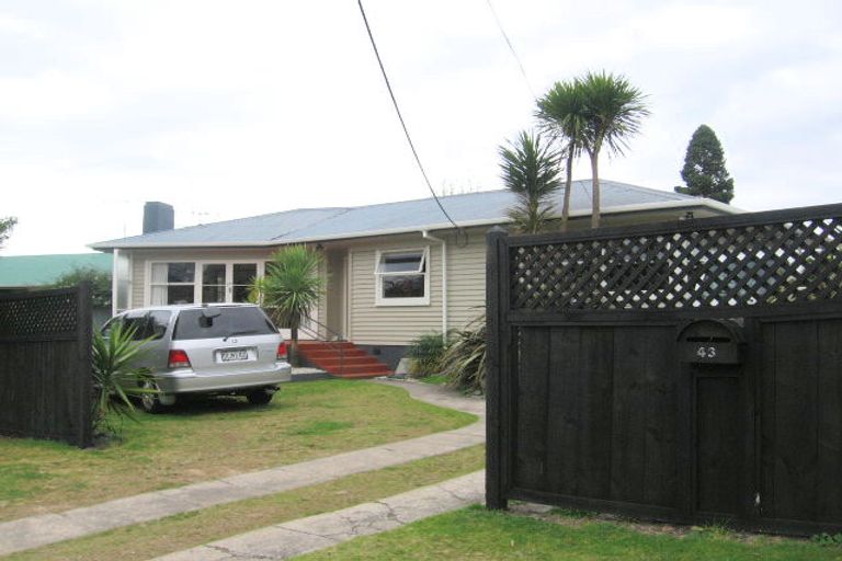 Photo of property in 43 Western Road, Bellevue, Tauranga, 3110