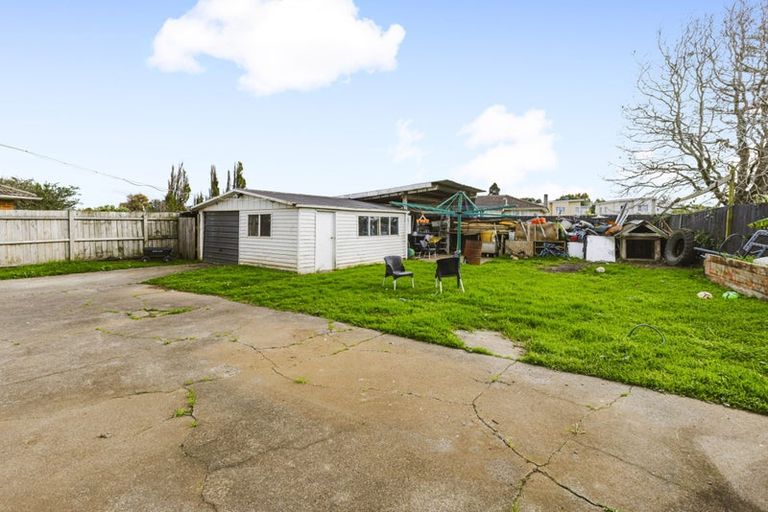 Photo of property in 3 Corsair Crescent, Mangere, Auckland, 2022