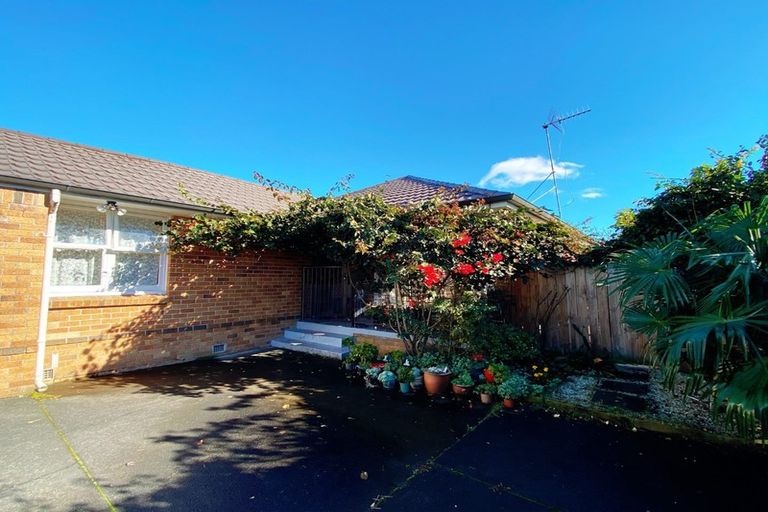 Photo of property in 79 Vardon Road, St Andrews, Hamilton, 3200