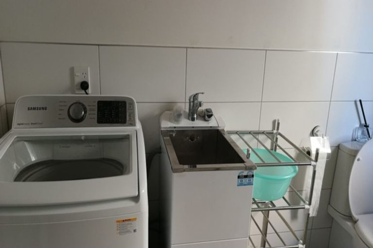 Photo of property in 45g Swanson Road, Henderson, Auckland, 0610