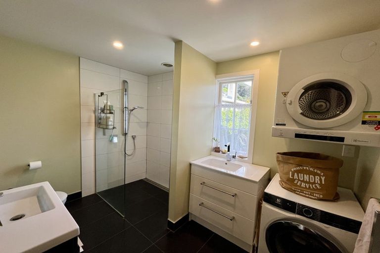 Photo of property in 50 Rodrigo Road, Kilbirnie, Wellington, 6022