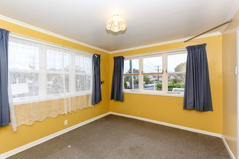 Photo of property in 88 Young Street, New Plymouth, 4310