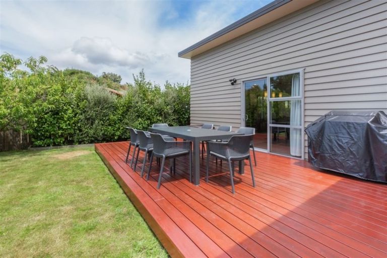 Photo of property in 23 Tasman Close, Aotea, Porirua, 5024