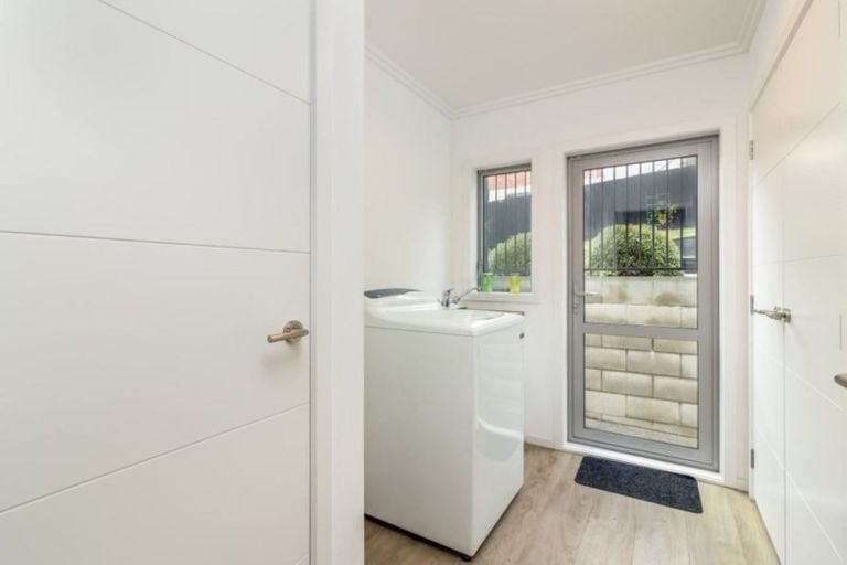 Photo of property in 1/158 Centaurus Road, Saint Martins, Christchurch, 8022