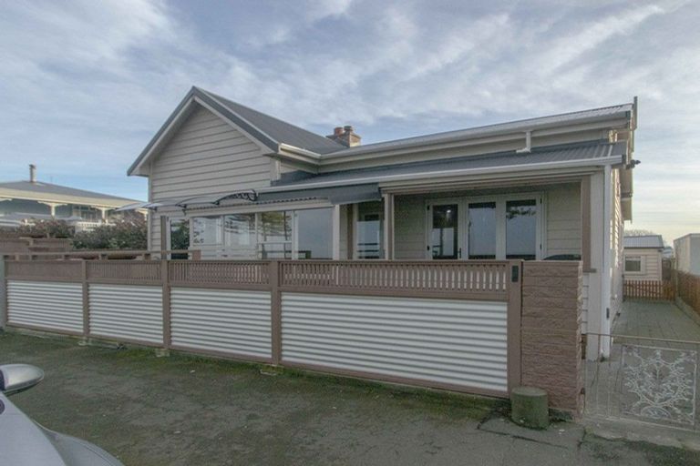 Photo of property in 575 Marine Parade, Napier South, Napier, 4110