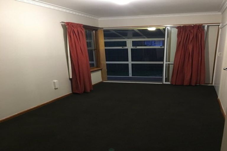 Photo of property in 23 Haslett Place, Upper Riccarton, Christchurch, 8041