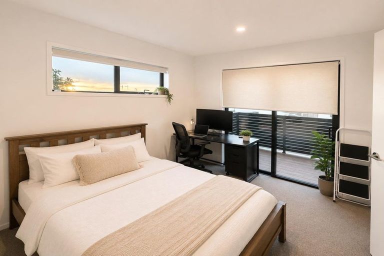 Photo of property in 1/137 View Road, Sunnyvale, Auckland, 0612