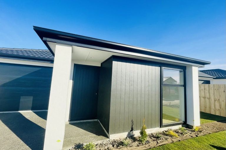 Photo of property in 3 Oakvale Lane, Halswell, Christchurch, 8025