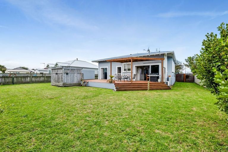 Photo of property in 401 Waihi Road, Normanby, Hawera, 4614
