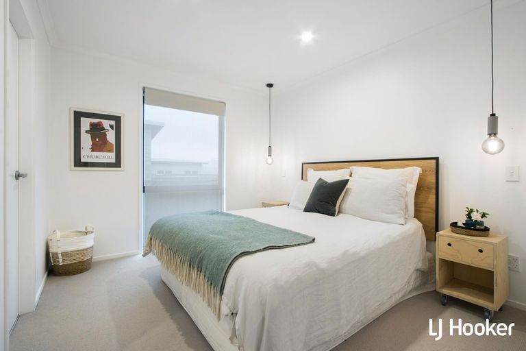 Photo of property in 24 Surfers Avenue, Waihi Beach, 3611