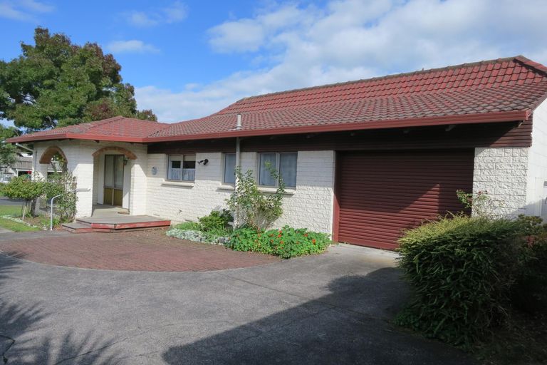 Photo of property in 1/34 Ashdown Place, Pahurehure, Papakura, 2113