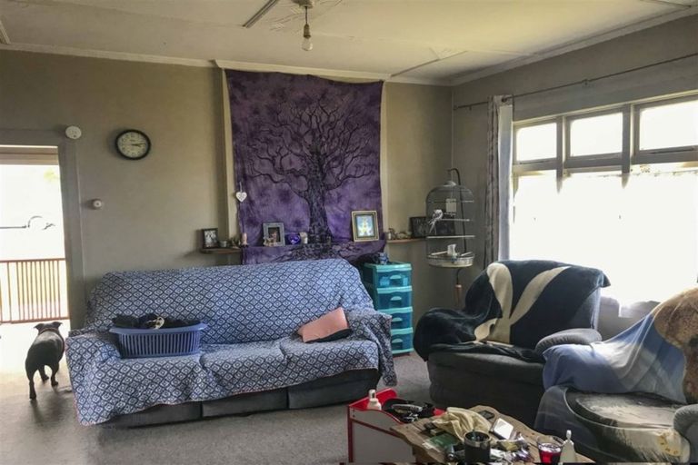 Photo of property in 63 Elles Road, Otautau, 9610