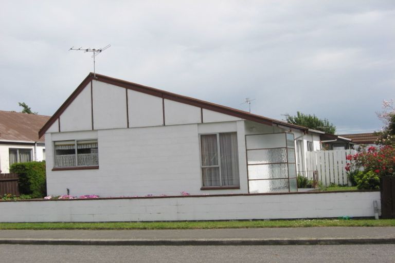 Photo of property in 2/14 Lane Street, Woolston, Christchurch, 8023