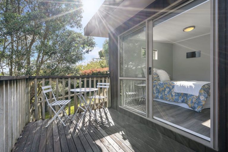 Photo of property in 55 Tram Valley Road, Swanson, Auckland, 0614