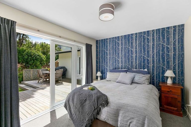 Photo of property in 10 Goddard Grove, Churton Park, Wellington, 6037