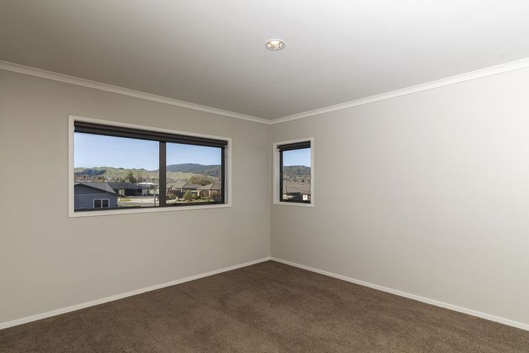 Photo of property in 19 Kipling Crescent, Owhata, Rotorua, 3010